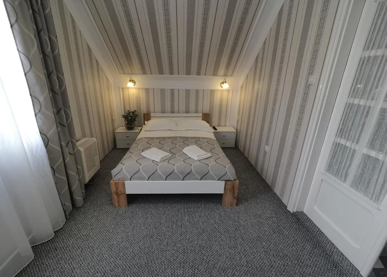 Apartmán Panzio Status Hajdúszoboszló 0*,